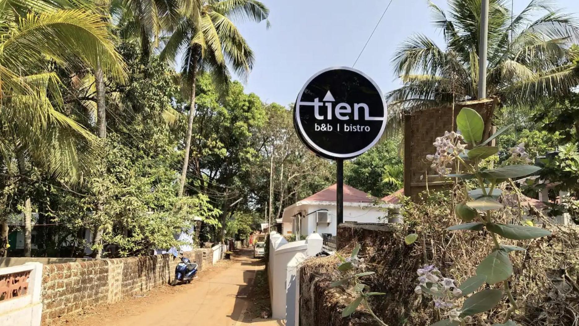 Tien B&B & Bistro Vagator Ngoại thất bức ảnh