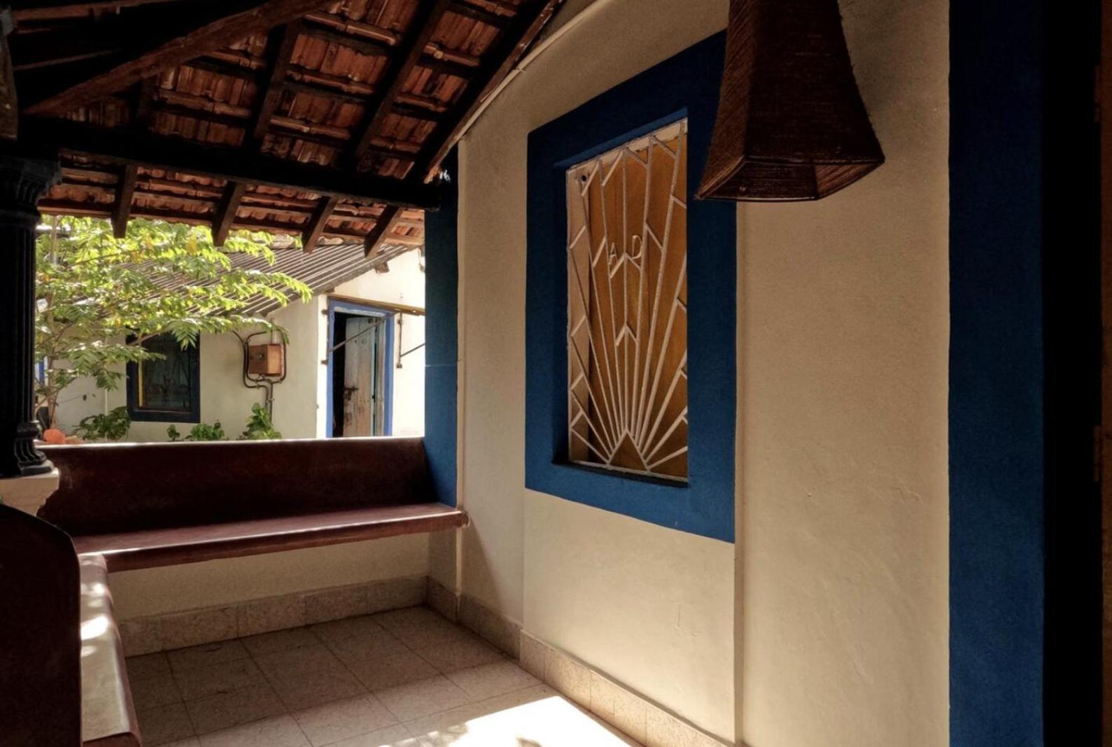 Tien B&B & Bistro Vagator Ngoại thất bức ảnh